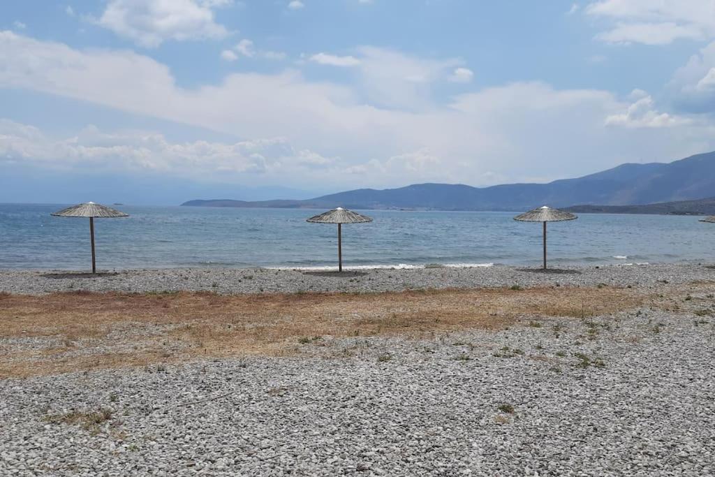 Στούντιο Με Θέα Τη Θάλασσα Apartment Itea Exterior foto